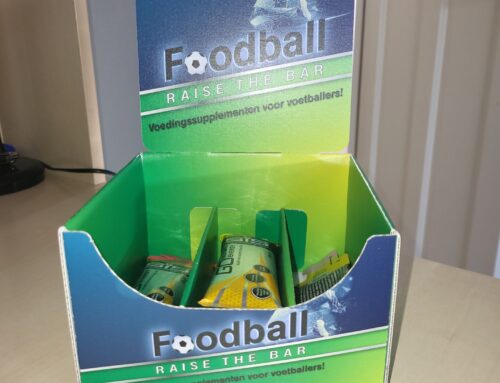Logo en display producten Foodball